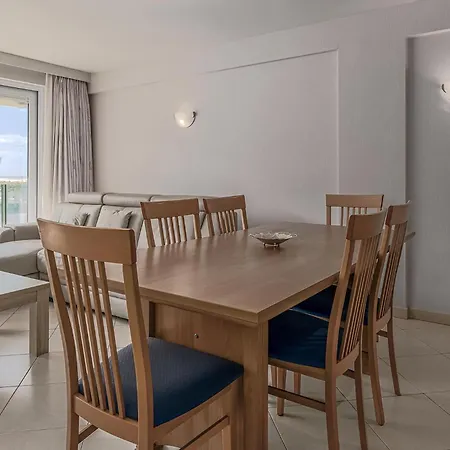 Catamaran 0102 * Ньивпорт